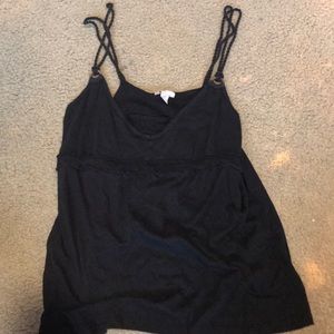 Black scoop neck tank top